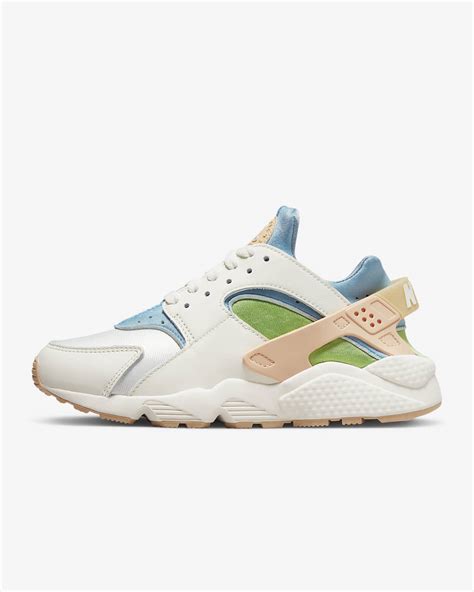 Nike Air Huarache SE Women's Shoes. Nike.com